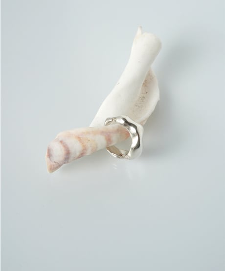 wavy earcuff