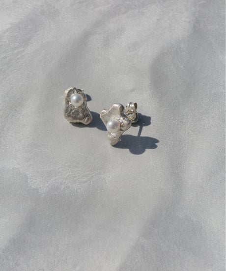 origin_pierces/earrings