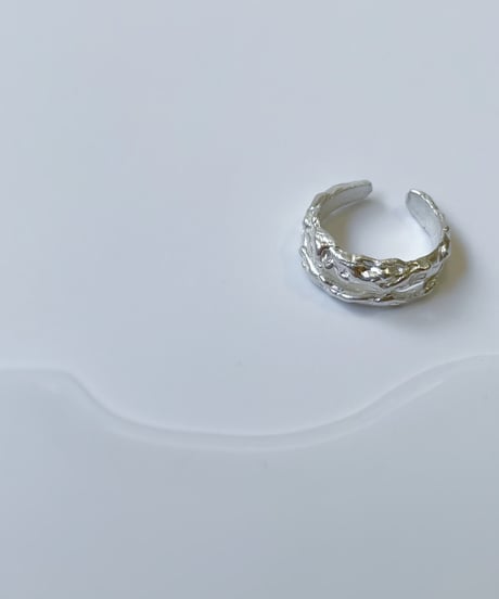 overlap earcuff