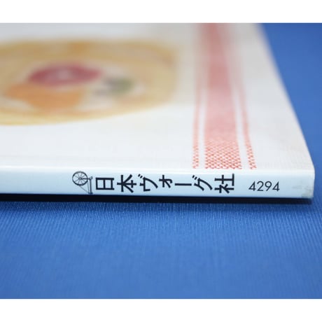 フェルティングニードルでつくる 羊毛フェルトのスイーツ / 福田りお  / 日本ヴォーグ社