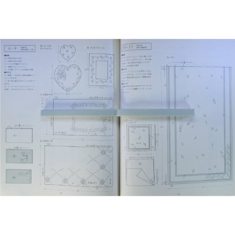 花のステンシル インテリアとプレゼント / 日本ヴォーグ社