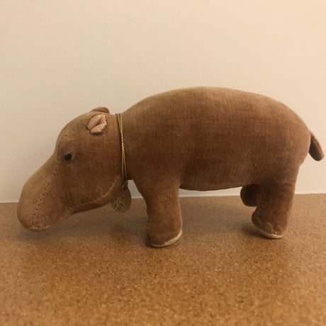 東京動物園協会 ぬいぐるみ 鹿 ヴィンテージ 週末値下げ！東京動物園協会 ぬいぐるみ 鹿 ヴィンテージ - メルカリ