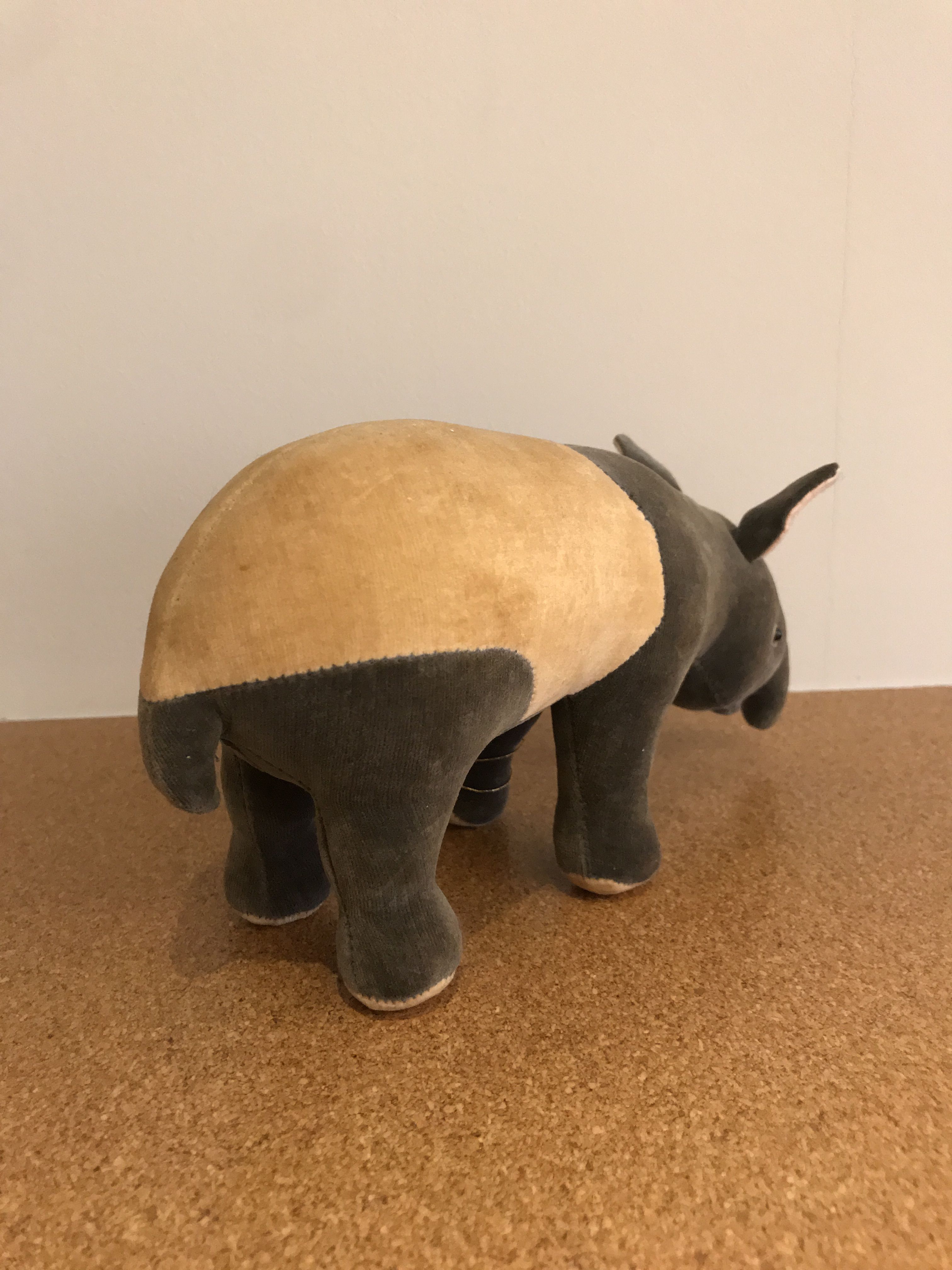 東京動物園協会ぬいぐるみ マレーバク | 古道具ラロ