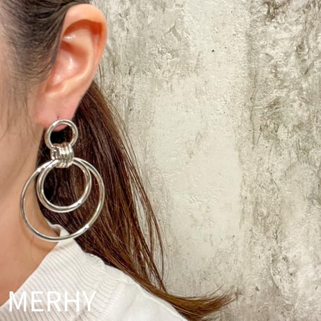 ビックループピアス02