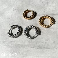 ミニツイストフープピアス