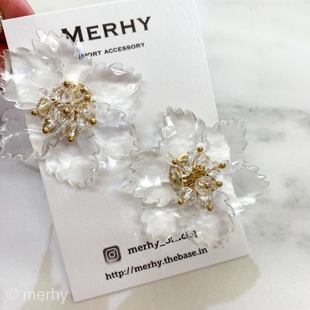 【関税 送料無料】AMINA MUADDI クリスタル フラワー ピアス クリスタルフラワーピアス | MERHY