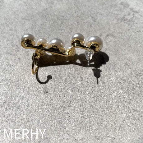 パールイヤーカフピアス