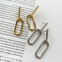 オーバルフープピアス