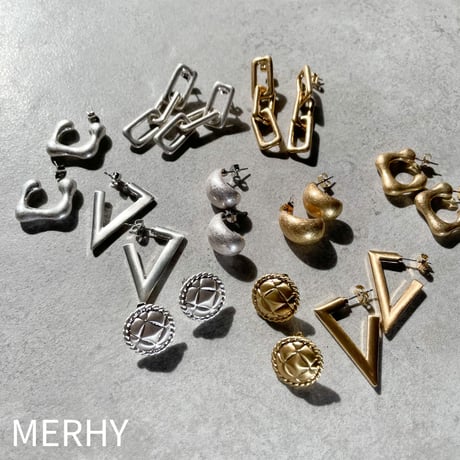 Vシェイプピアス