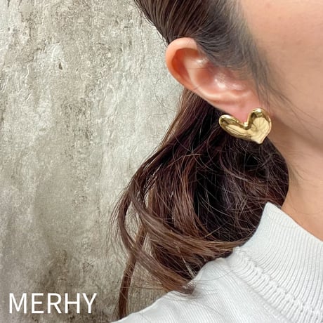 ハートピアス02