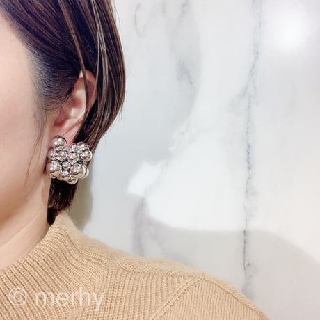 ポッピングピアス
