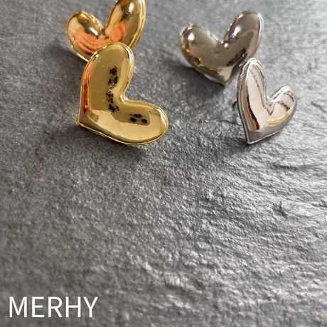 ハートピアス02