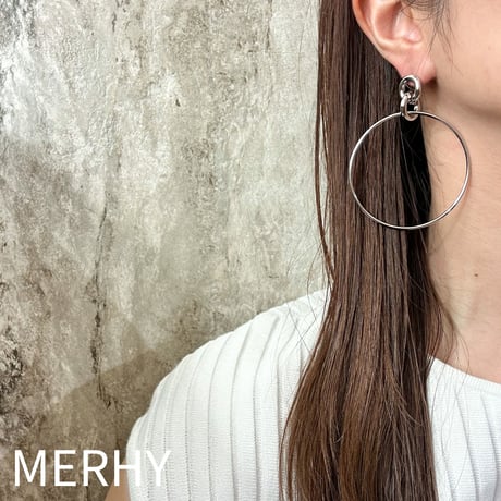ビッグループピアス