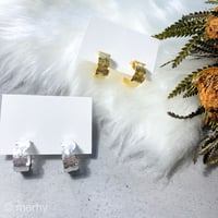 ホイルピアス