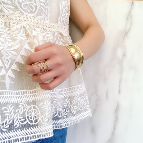 bangle ME16