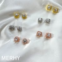 カラットピアス