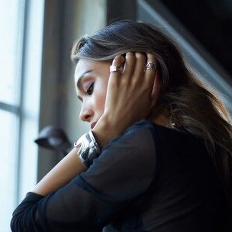 オーバーラップデザインリング(イヤーカフ)【Nothing And Others