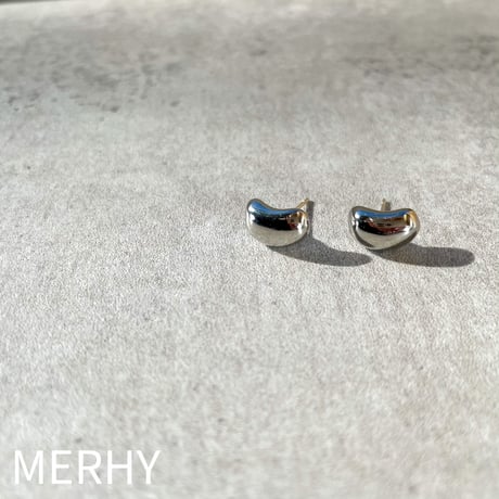 ビーンズピアス　Silver925ポスト
