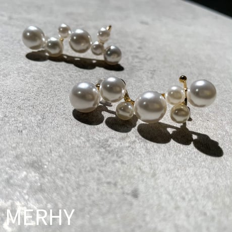 パールイヤーカフピアス