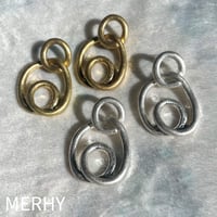 ダブルスパイラルピアス