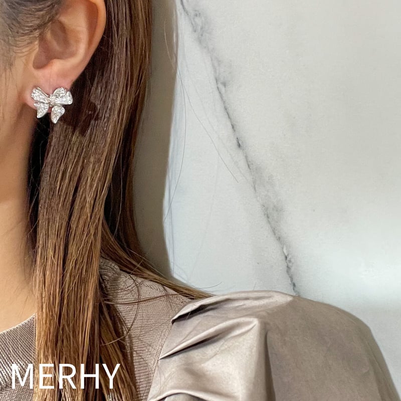 ジルコニアリボンピアス Silver925ポスト | MERHY ジルコニアリボンピアス Silver925ポスト | MERHY