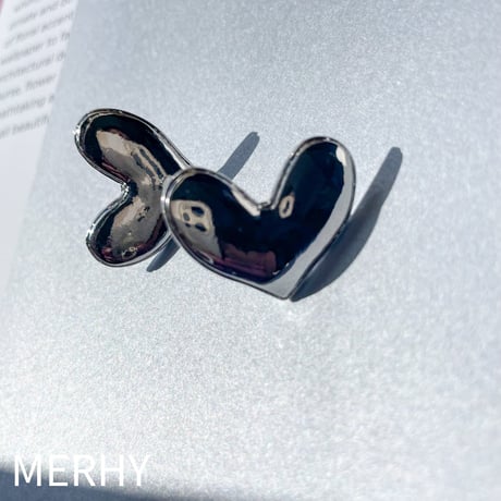 ハートピアス02