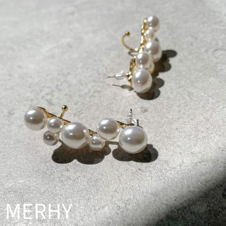 パールイヤーカフピアス