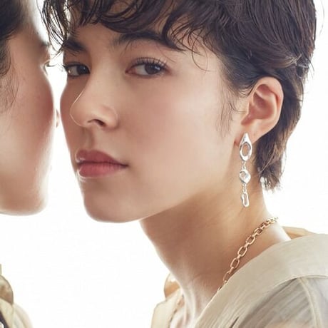 セブンフェアリー　パリ　Hモチーフピアス セブンフェアリー パリ Hモチーフピアス