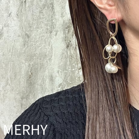 パールピアス W2213