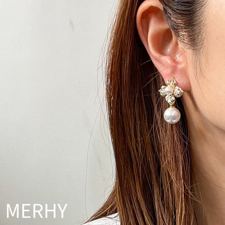 パールピアス S2206