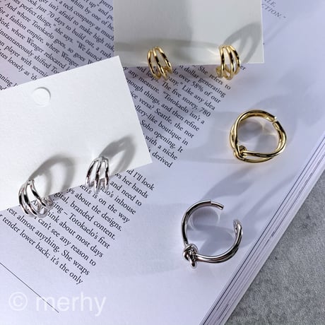 ミニフープピアス