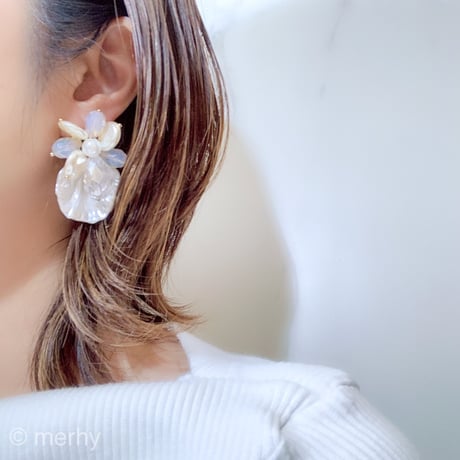 Royal ME01 ピアス