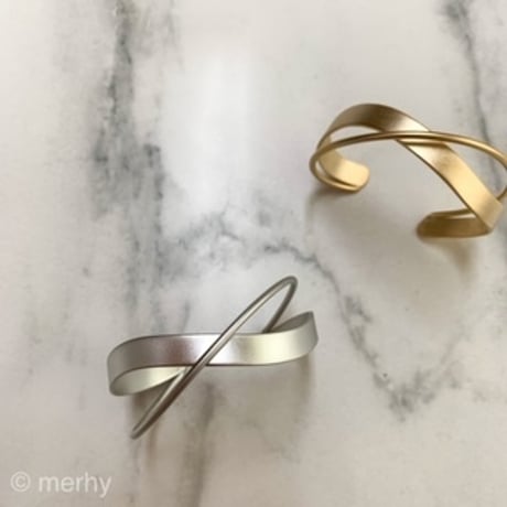 bangle ME04