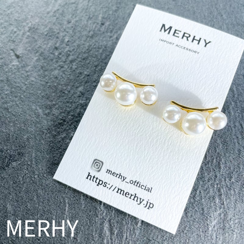 3連パールピアス | MERHY