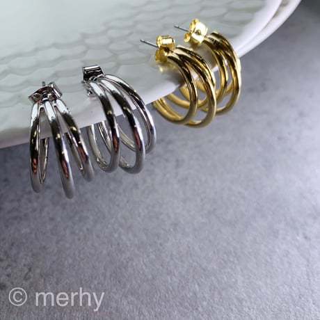 フープピアス