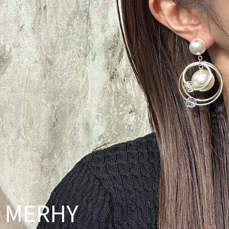 パールピアス W2215