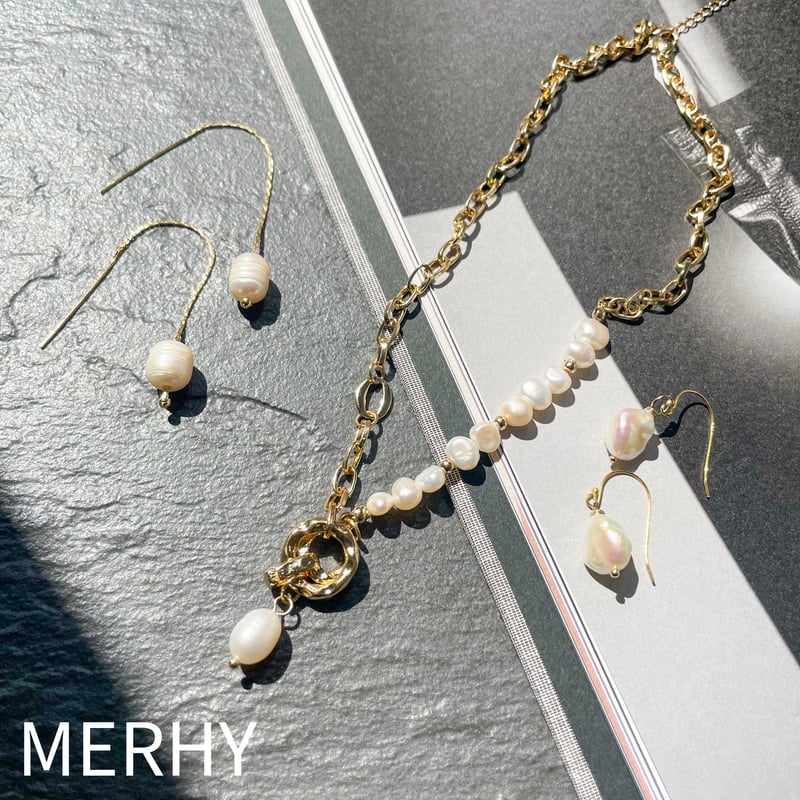 オーバル淡水パールピアス Silver925ポスト | MERHY オーバル淡水パールピアス Silver925ポスト | MERHY