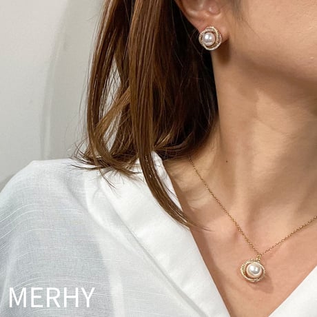 パールピアス S2207