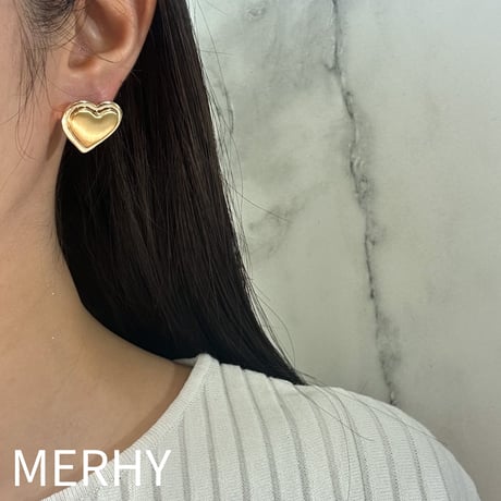 ハートピアス05