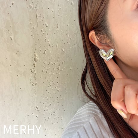 ハートピアス02