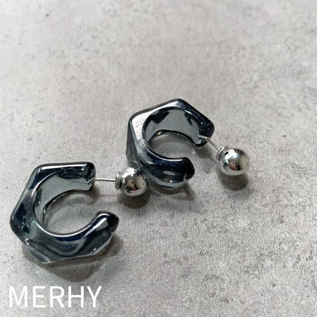 アイスキューブピアス　Silver925ポスト