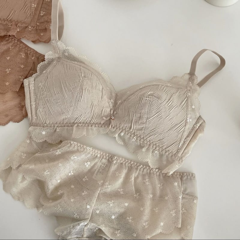 ヴィンテージレースランジェリー | jilphy 