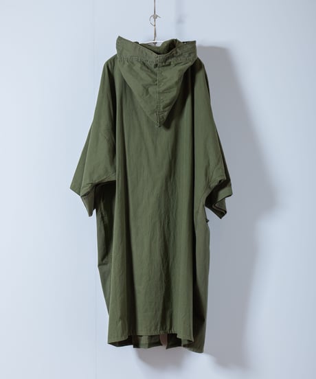 ARTE POVERA｜【 23WI33 】U.S.M1945 RE-フードコート