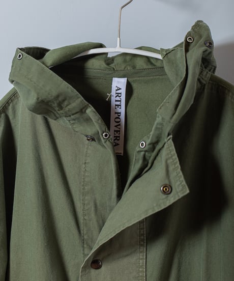 ARTE POVERA｜【 23WI33 】U.S.M1945 RE-フードコート