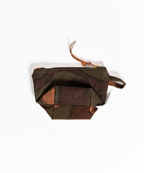 ★ARTEPOVERA【 artea-regoods001 】ハンガリー迷彩テント RE-ポーチ（S）