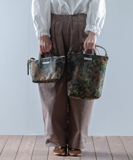 ARTE POVERA｜【 2025winter10 】 ドイツ軍テント RE-サコッシュ(M)