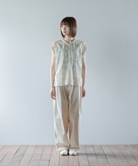 ATPOVA｜【 26SU03 】 インド草木染ハンドプリント フリルヘンリーSH