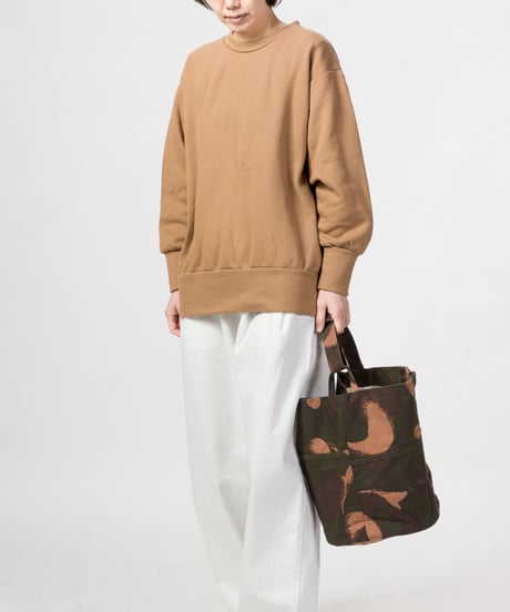 ★ARTEPOVERA【 artea-regoods015 】ハンガリー迷彩テント RE-2WAYワンショルダーBAG（L）