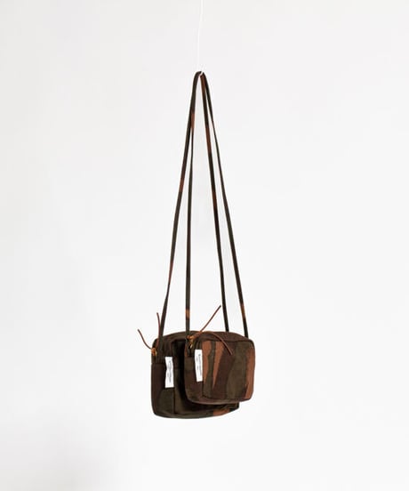★ARTEPOVERA【 artea-regoods005 】ハンガリー迷彩テント RE-サコッシュ（M）