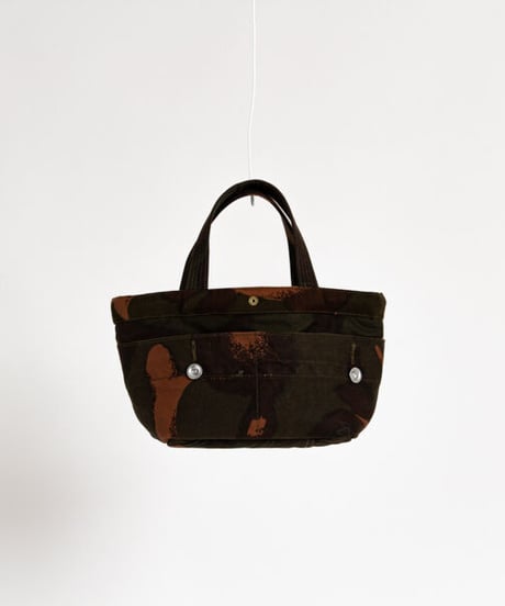 ★ARTEPOVERA【 artea-regoods016 】ハンガリー迷彩テント RE-ランチBAG（S）